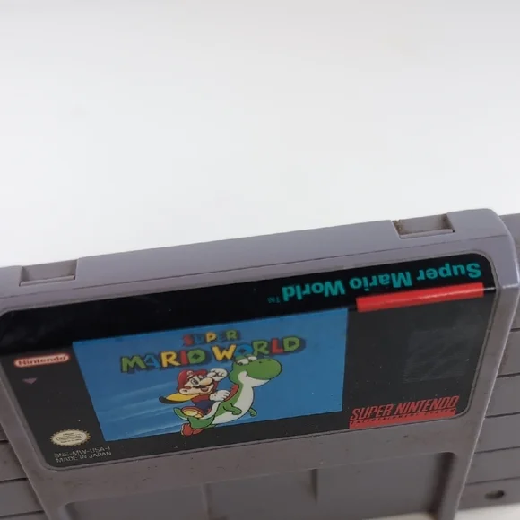 Nintendo Super Mario World SNES Cartridge - Gray and Blue - Picture 2 of 6